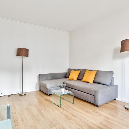 Appartement Quartier Tour Eiffel Parc Du Champ-De-Mars Paris Exterior photo